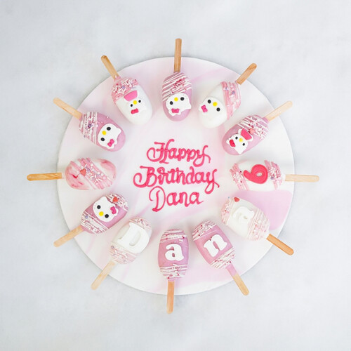 Hello Kitty Cakesickles 2