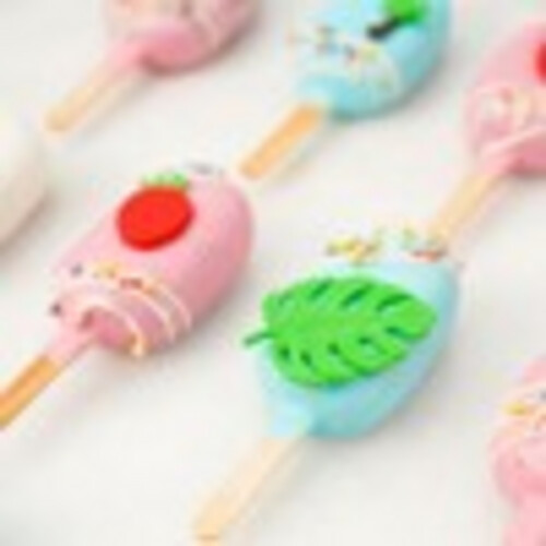 Summer Cake & Cakesicles