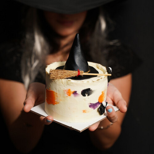 Black Magic Hat