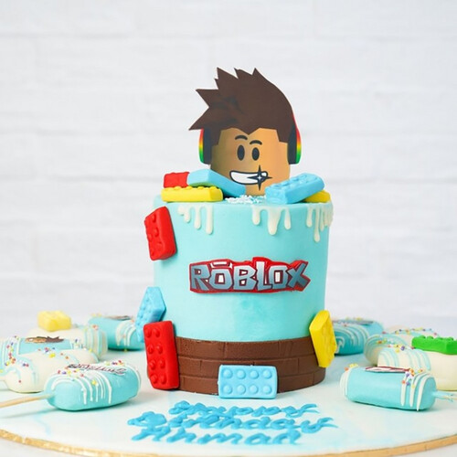Roblox cake & cakesickles