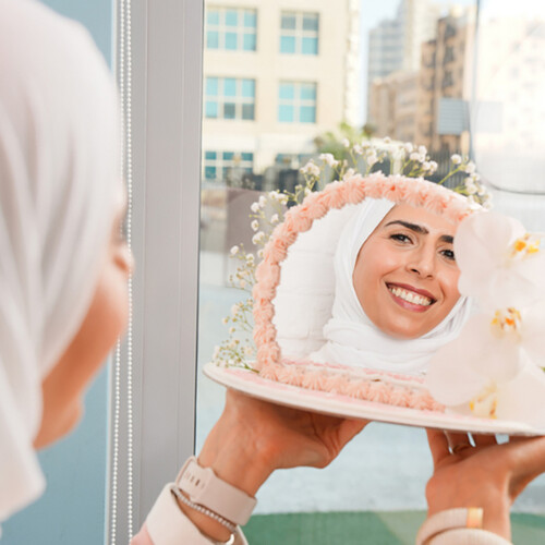 Mirror, Mirror on the Cake