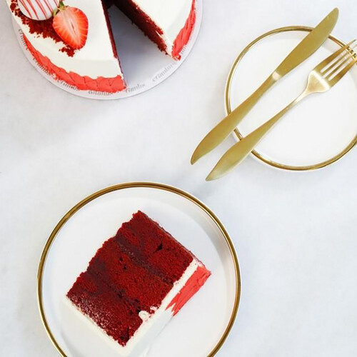 Strawberry Red Velvet