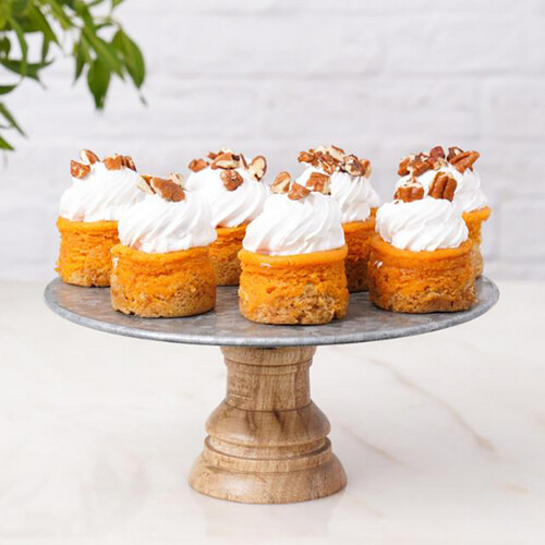 Mini Pumpkin Cakes