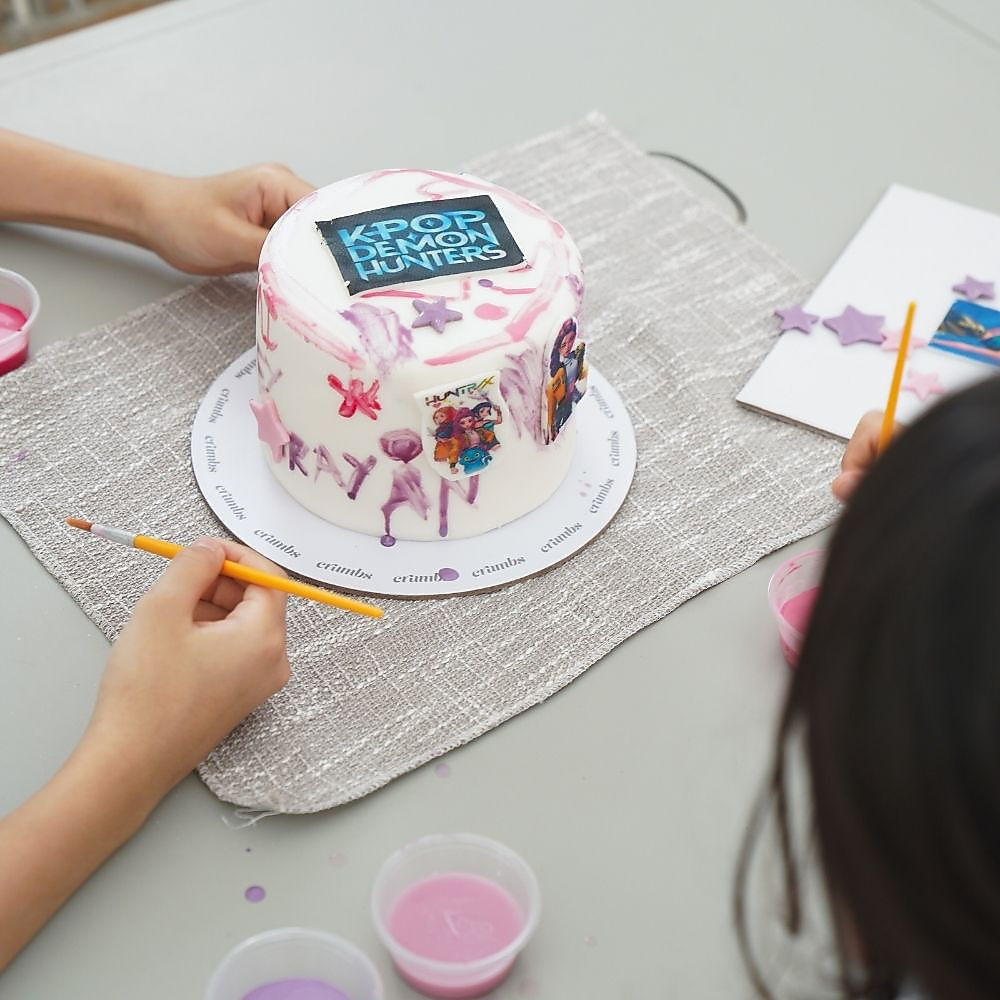 K-Pop Cake Painting