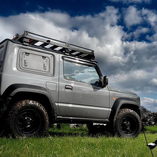 باب الجامه الخلفي يمين