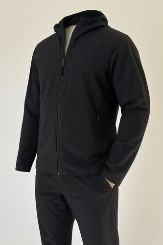 men tracksuit ( breathable fabric for workout)