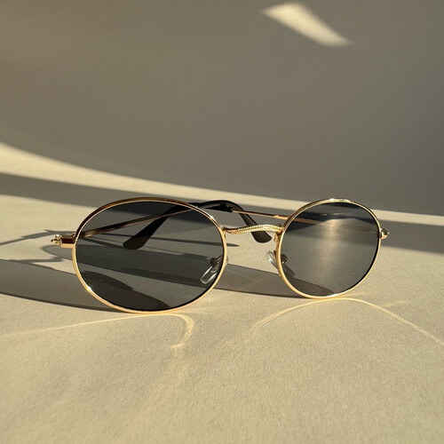 oval sunglasses