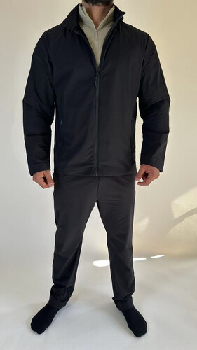 men tracksuit ( breathable fabric for workout)