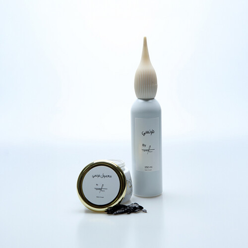 France Roshosh with Mamoul 3 Tola