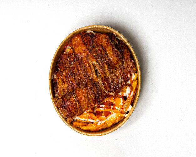 Shi Shami potatoes with chicken shawarma