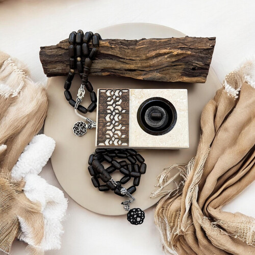 Shine Oud Incense Rosary