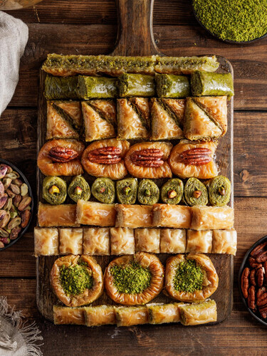 Mixed baklava