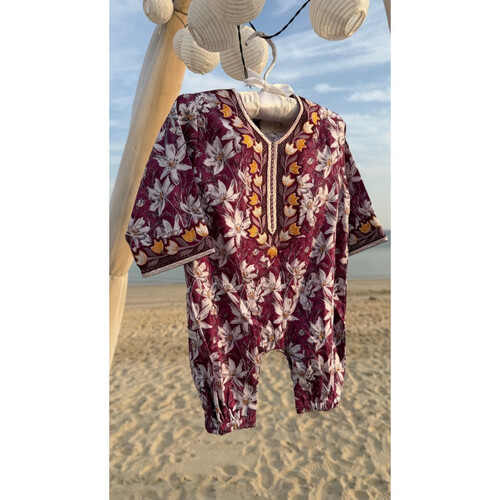 اوڤراول مطرز من خام قطني وباللون الرماني