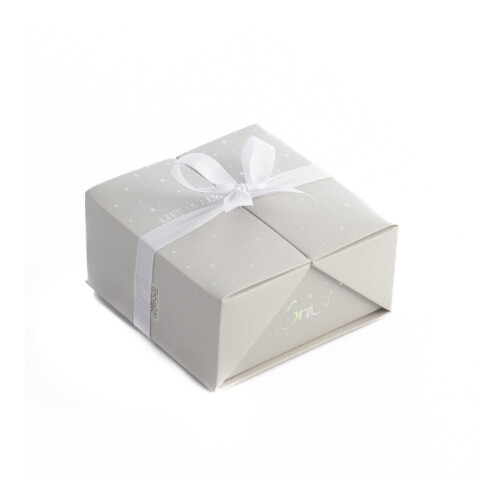 Gray Flower Candle