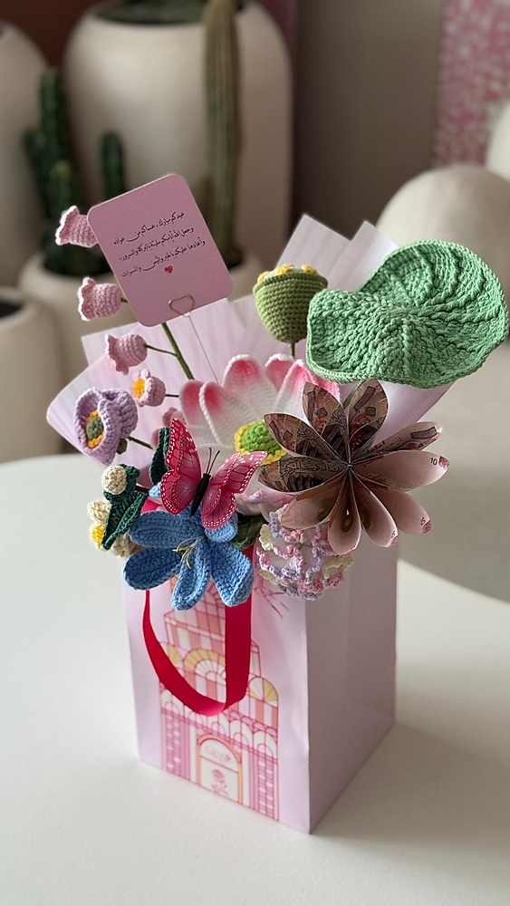 Handmade crochet flower bouquet