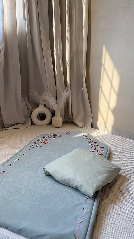 طقم صلاة غصن الرمان مع ثوب صلاة كلوش