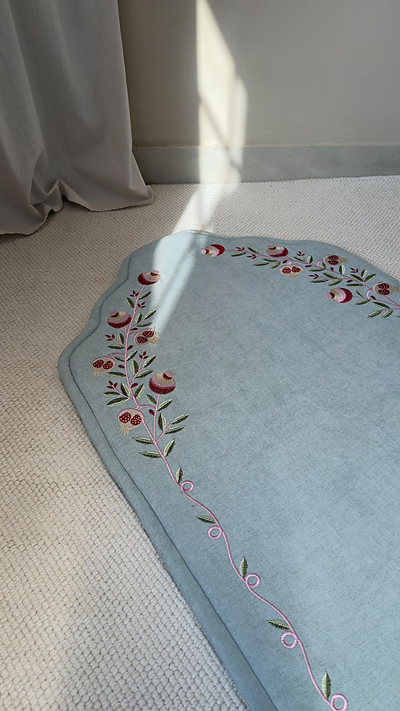 طقم صلاة غصن الرمان مع ثوب صلاة كلوش