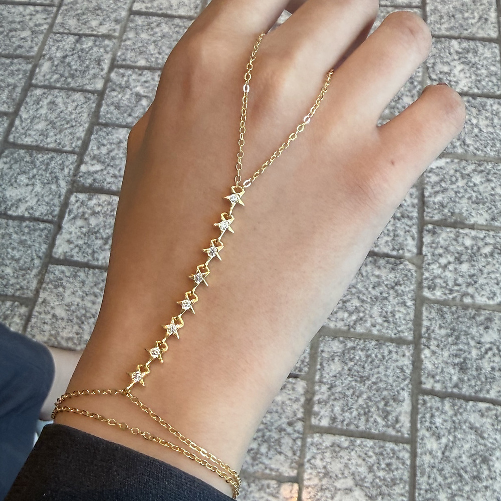 stars handchain - gold