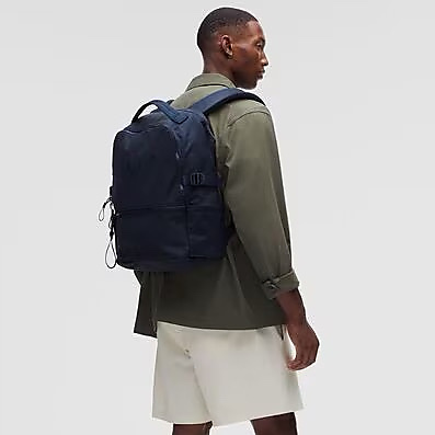 lululemon -Crew Backpack 22L Navy
