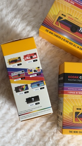 Kodak charmera keychain digital camera - blind box