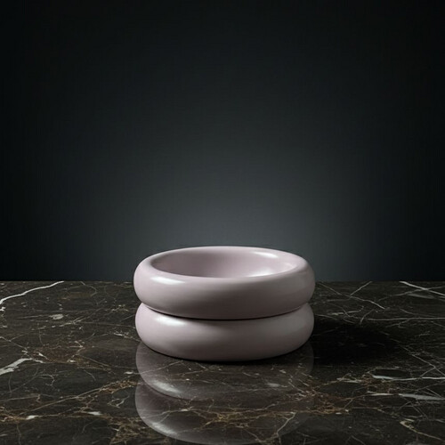 وعاء سيراميك بشكل دونات