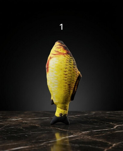 لعبة السمكة للقطط