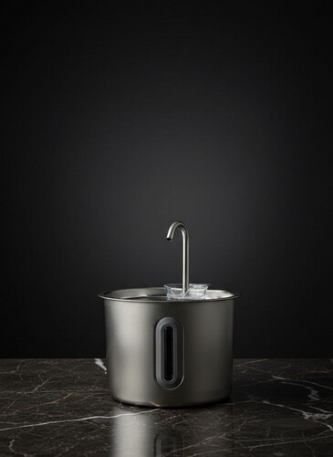 نافورة ماء للحيوانات الأليفة من الستانلس ستيل – تصميم صحي مع نافذة مستوى الماء