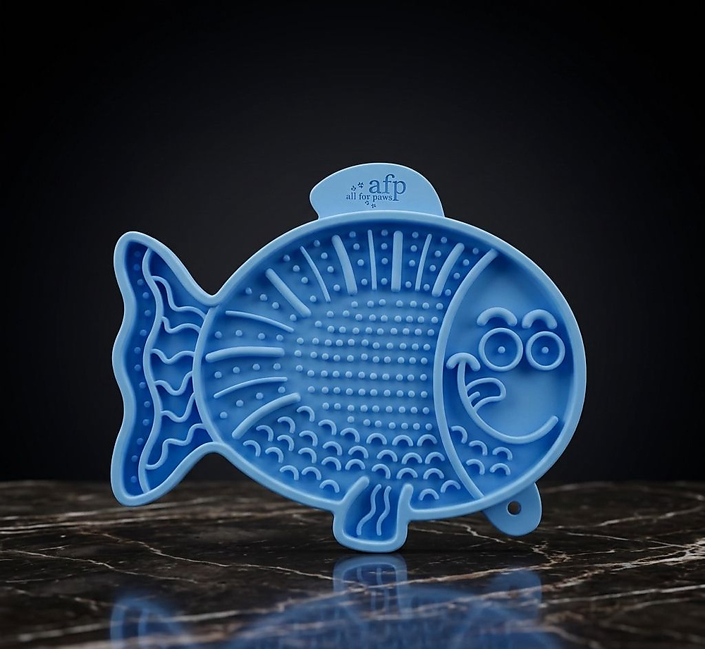 Calming Pals Lick Mat – Fish Shape