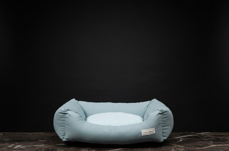 وسادة مربعة للحيوانات الأليفة