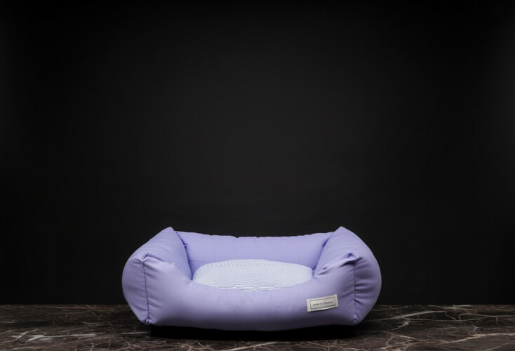 وسادة مربعة للحيوانات الأليفة