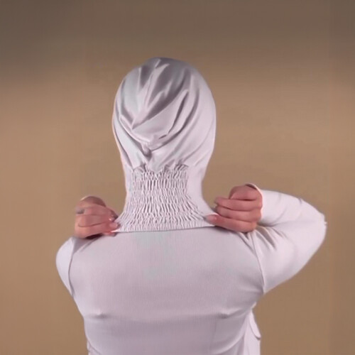 Amta Highneck