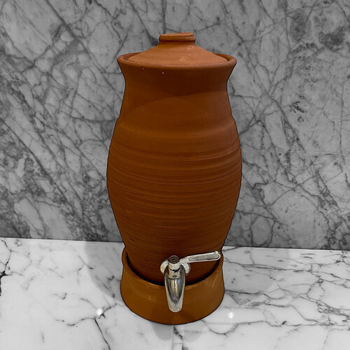 فخار عضوي سعة 3 لتر حنفية استيل