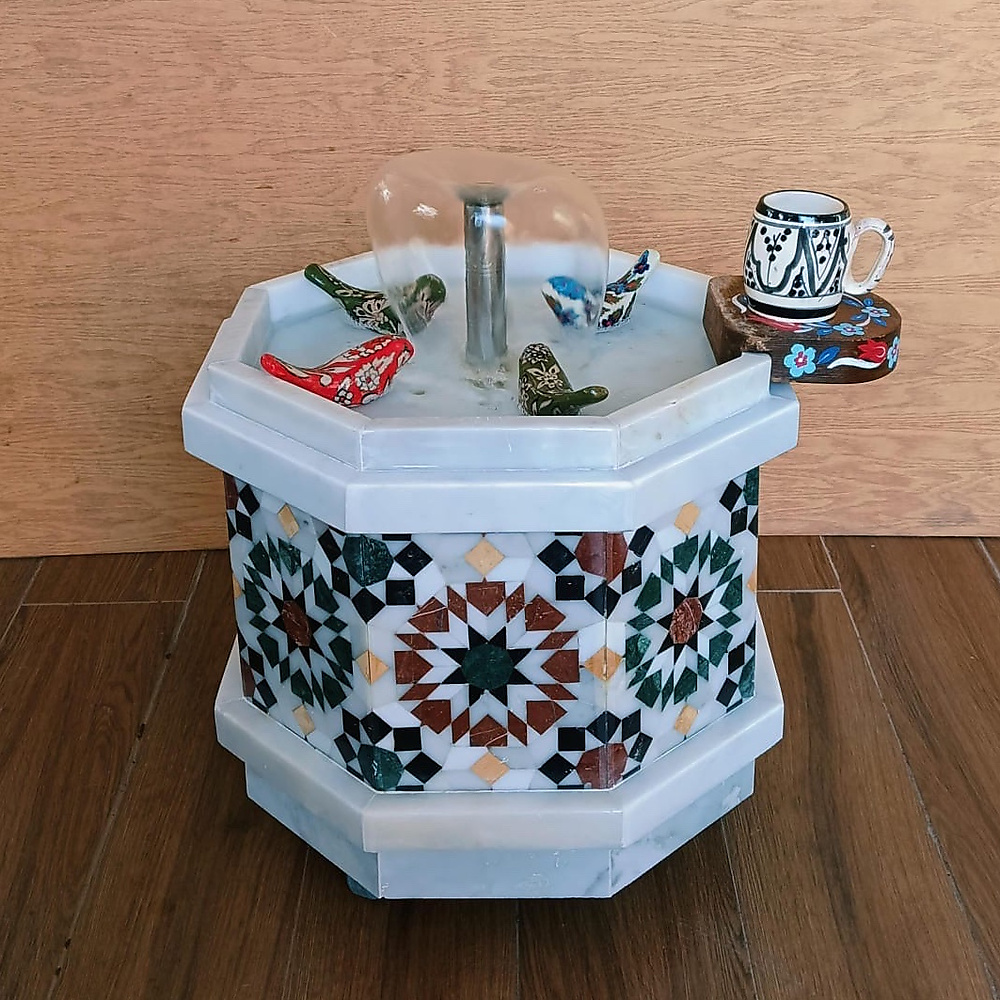 ‏fountain