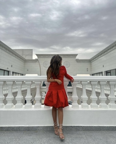 Deer.E3 One Shoulder Long Sleeve Dress