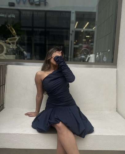 Deer.E3 One Shoulder Long Sleeve Dress