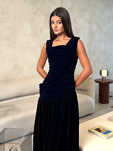 Deer. Dress Nova