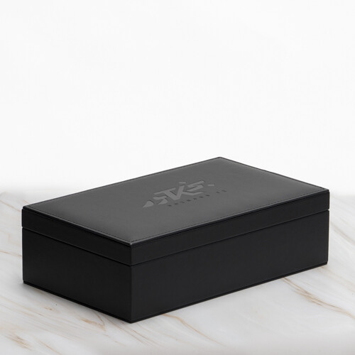 صندوق وسط لوقو