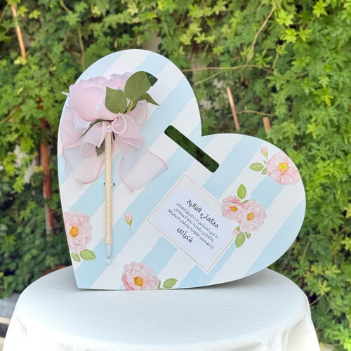 heart card with flower pen