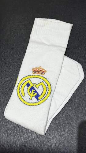 جوارب ريال مدريد ولادي لون أبيض