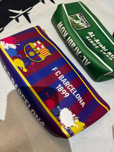 مقلمة نادي برشلونه الاسباني