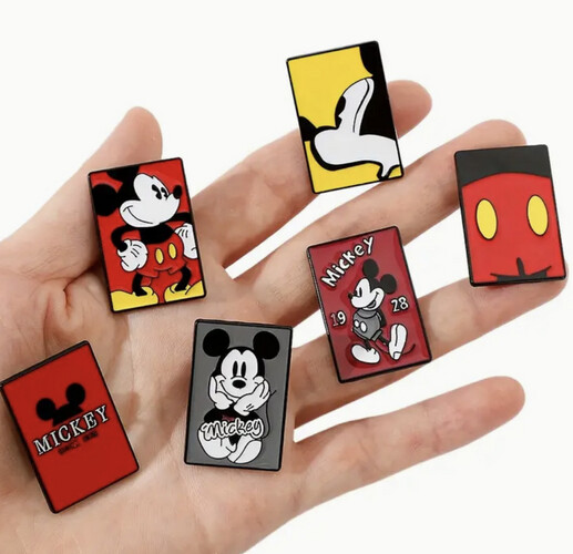 بروش ميكي ماوس