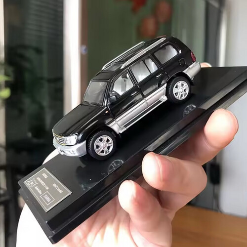 Toyota LC100 Land Cruiser (Black)
