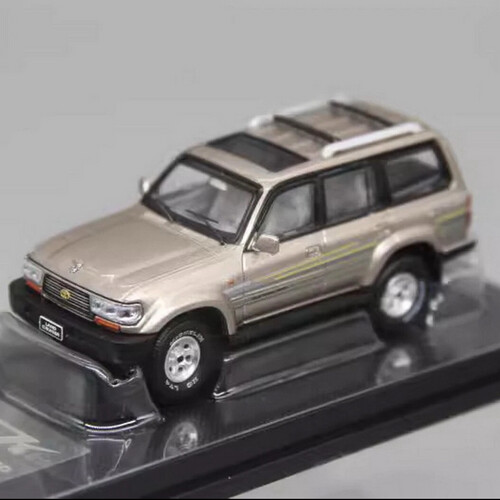 1:64 Land Cruiser Lu Xun Lc80 (gold)