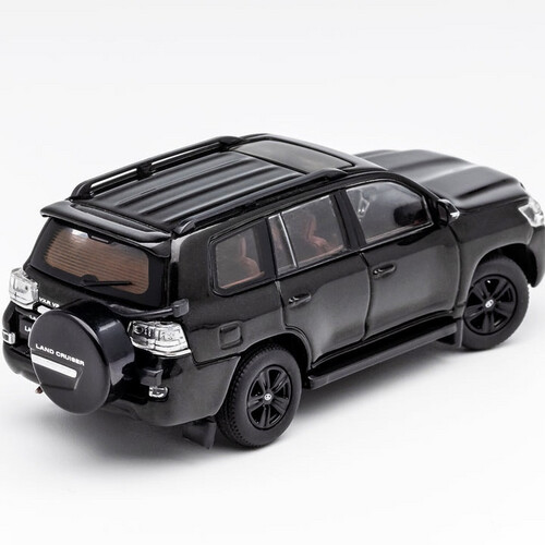 Toyota Land Cruiser LC200 (black edition)