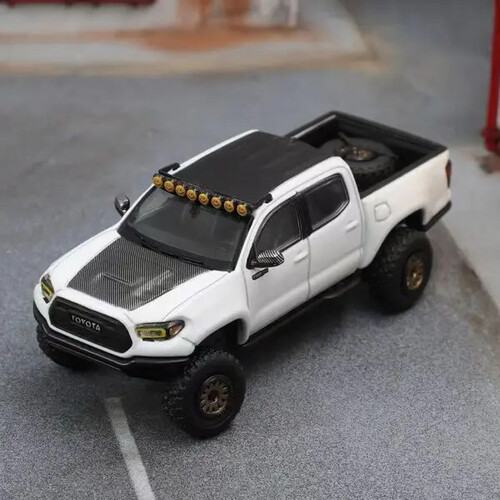 GCD Tacoma TRD PRO (white)
