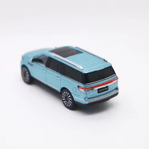 Lincoln Navigator Mk4(blue)