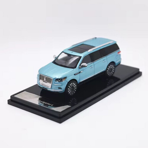 Lincoln Navigator Mk4(blue)