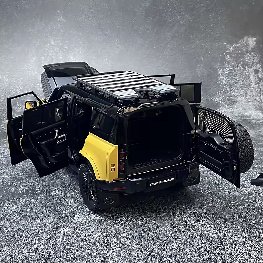 Almost real 1/18 Land Rover Defender 110 2022 Trophy Edition