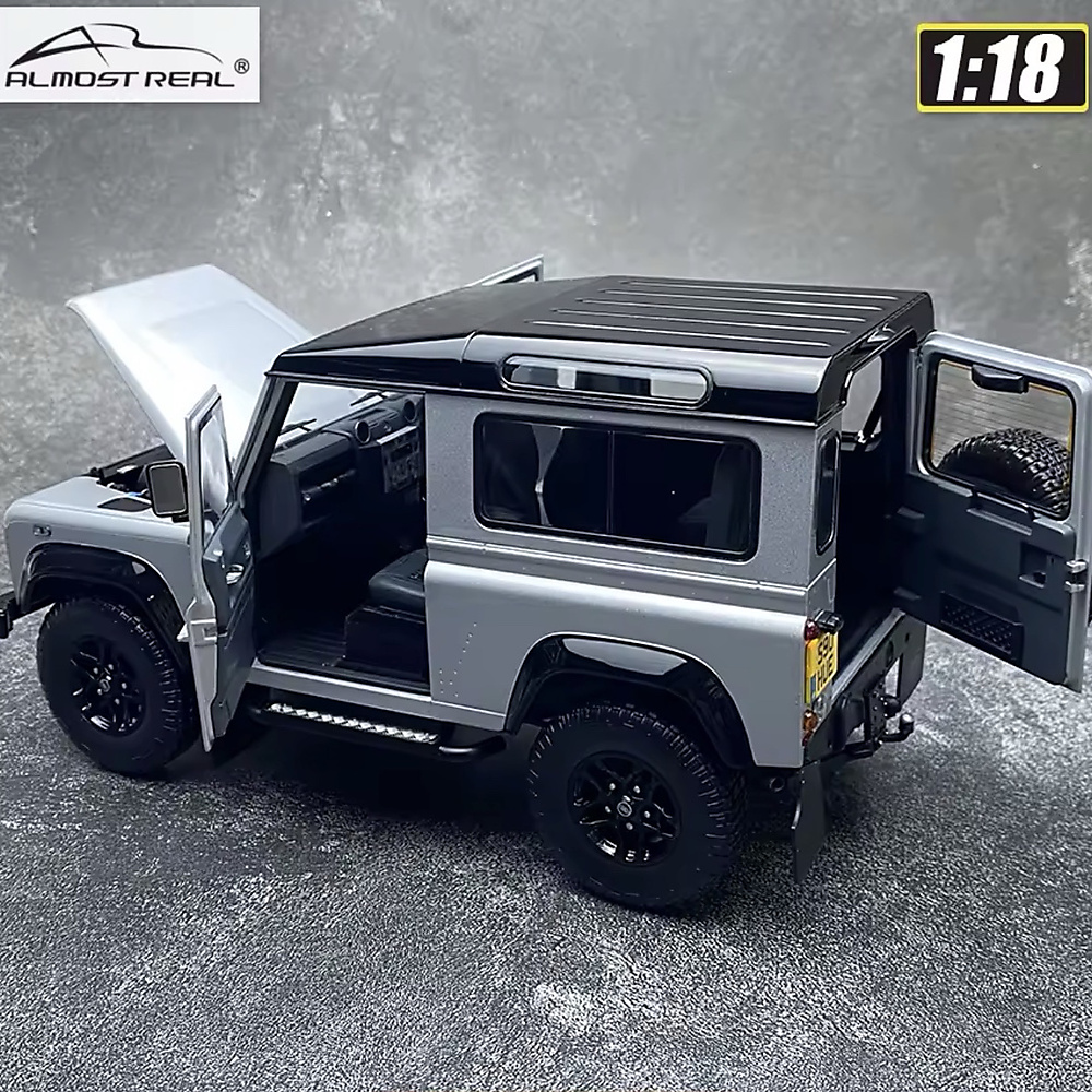 Almost Real AR 1/18  Land Rover Defender 90