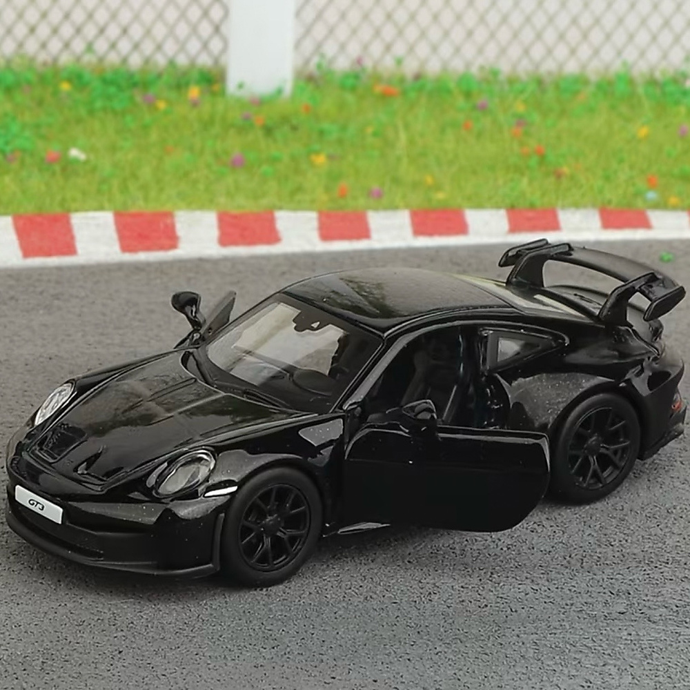 Porsche 911 GT3 (black)